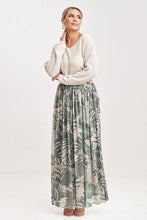 Load image into Gallery viewer, Elegant Maxi Skirt | High Waist Italian Made
