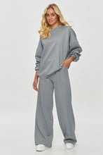 Load image into Gallery viewer, Comfy Oversize Sweatshirt Set
