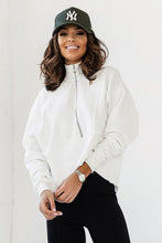 Load image into Gallery viewer, Sporty Oversize Half Zip Sweatshirt
