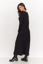 Load image into Gallery viewer, Lightweight Knit Maxi Dress
