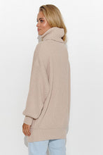 Load image into Gallery viewer, Chunky Turtleneck Sweater
