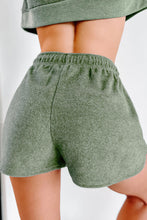 Load image into Gallery viewer, Shorts Set | Green Fleece Two-piece Cropped Pullover Shorts
