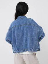 Load image into Gallery viewer, Pocketed Button Up Denim Top
