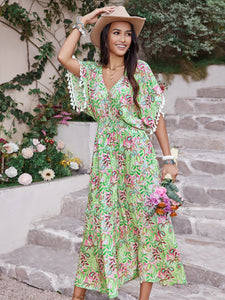  Floral V-Neck Short Sleeve Dress