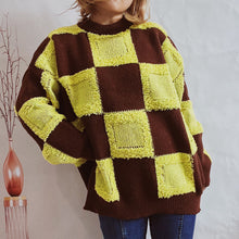 Load image into Gallery viewer, Checkered Long Sleeve Sweater
