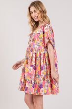 Load image into Gallery viewer, Babydoll Dress |  Floral Short Sleeve Dress with Pockets
