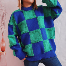 Load image into Gallery viewer, Checkered Long Sleeve Sweater
