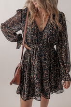 Load image into Gallery viewer, Black Floral Print V Neck Ruffled Puff Sleeve Mini Dress
