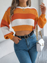 Load image into Gallery viewer, Color Block Hippie Cropped Sweater
