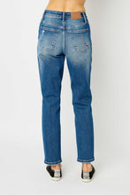 Load image into Gallery viewer, Judy Blue Slim Jeans | Full Size Distressed
