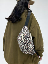 Load image into Gallery viewer, Leopard Nylon Crossbody Bag
