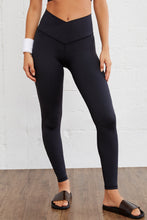 Load image into Gallery viewer, Black Arched Waist Seamless Active Leggings | Activewear/Yoga Pants
