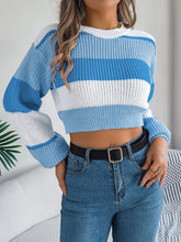 Load image into Gallery viewer, Color Block Hippie Cropped Sweater
