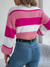 Load image into Gallery viewer, Color Block Hippie Cropped Sweater
