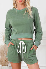 Load image into Gallery viewer, Shorts Set | Green Fleece Two-piece Cropped Pullover Shorts
