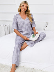 Womens Loungewear-Printed V-Neck Top and Pants Lounge Set | pajamas