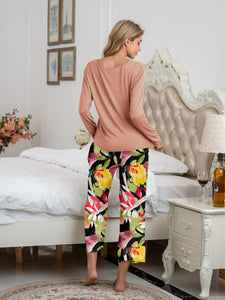 Womens Loungewear-Round Neck Top and Printed Pants Lounge Set | pajamas