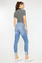 Load image into Gallery viewer, Kancan Distressed Cat&#39;s Whiskers Button Fly Jeans | Blue Jeans
