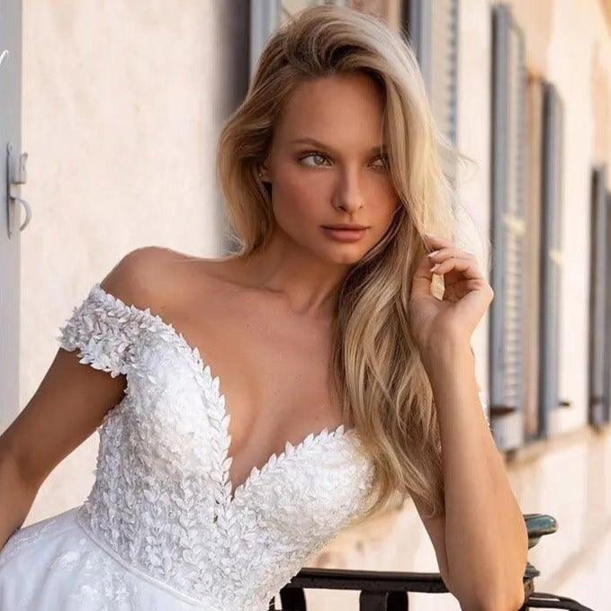 Short Sleeve Wedding Dress- Lace Vintage Wedding Dress | Wedding Dresses