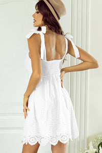 Womens Dress-Tied Eyelet Round Neck Sleeveless Dress | Dresses/Mini Dresses