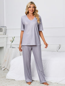 Womens Loungewear-Printed V-Neck Top and Pants Lounge Set | pajamas